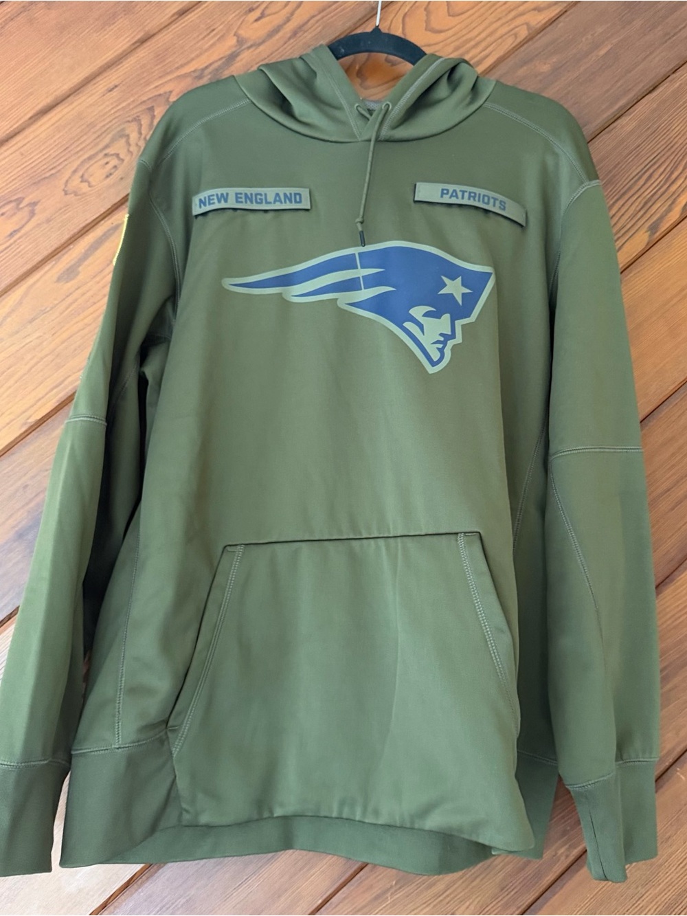 Nike NFL New England Patriots Salute to Service Hoodie On Field Men's Size XL